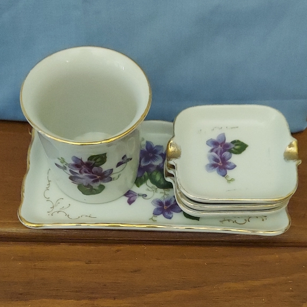 Floral Porcelain Dining Set with Gold Accents